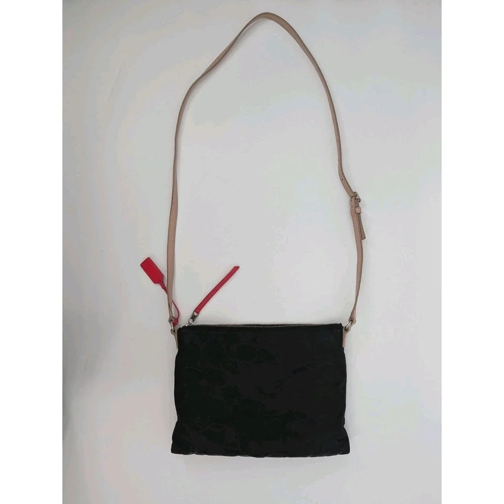 Coach Black Heritage Signature Weekend Nylon Crossbody Logo Limited Red Details